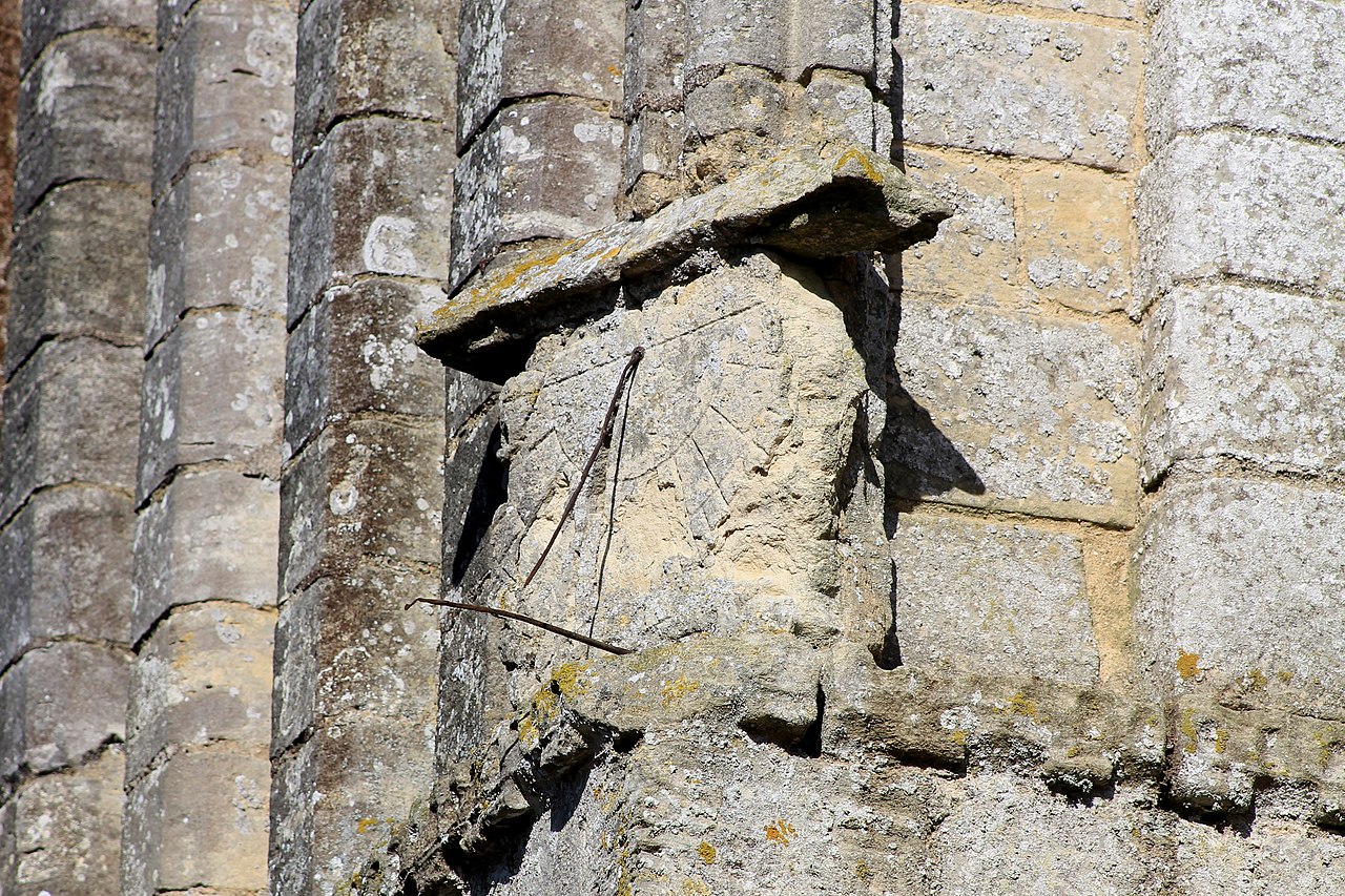Église Saint-Loup de Saint-Loup-Hors